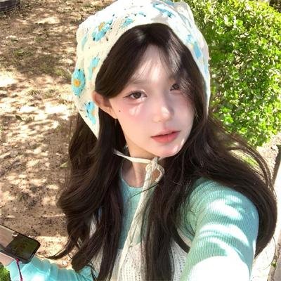 穿着旗袍的女孩